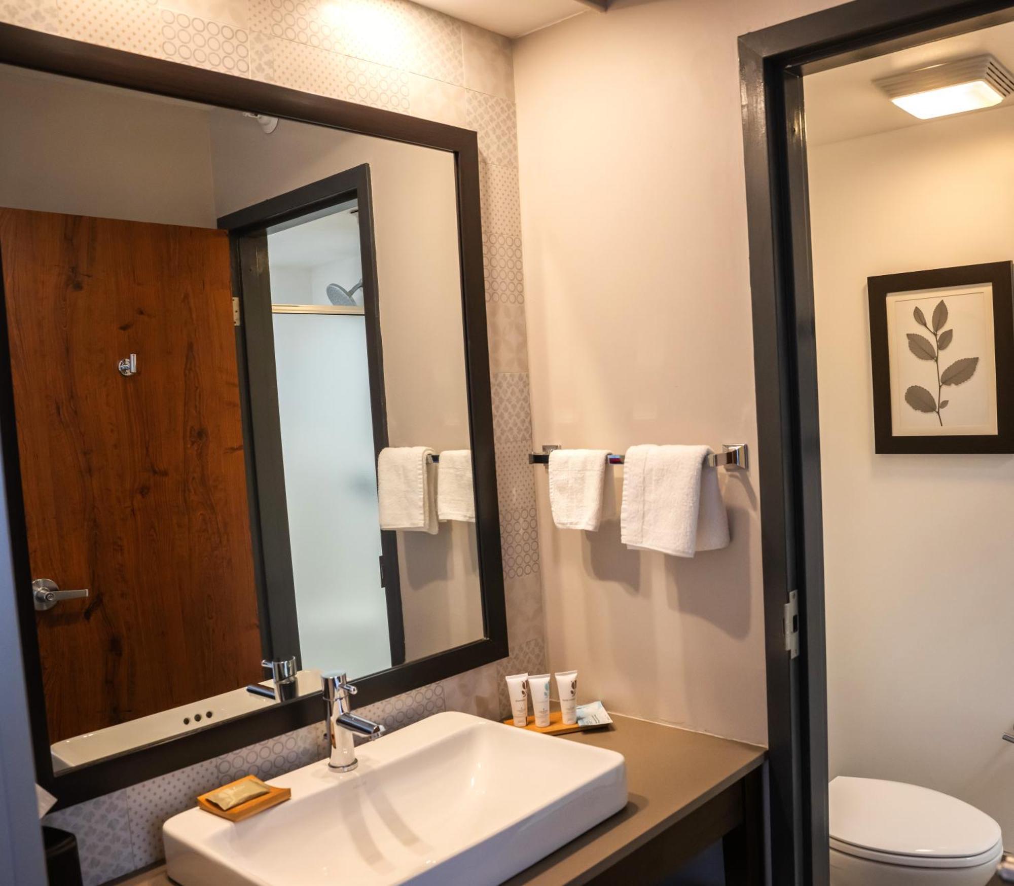 Country Inn & Suites By Radisson, Erie, Pa Kearsarge Ngoại thất bức ảnh